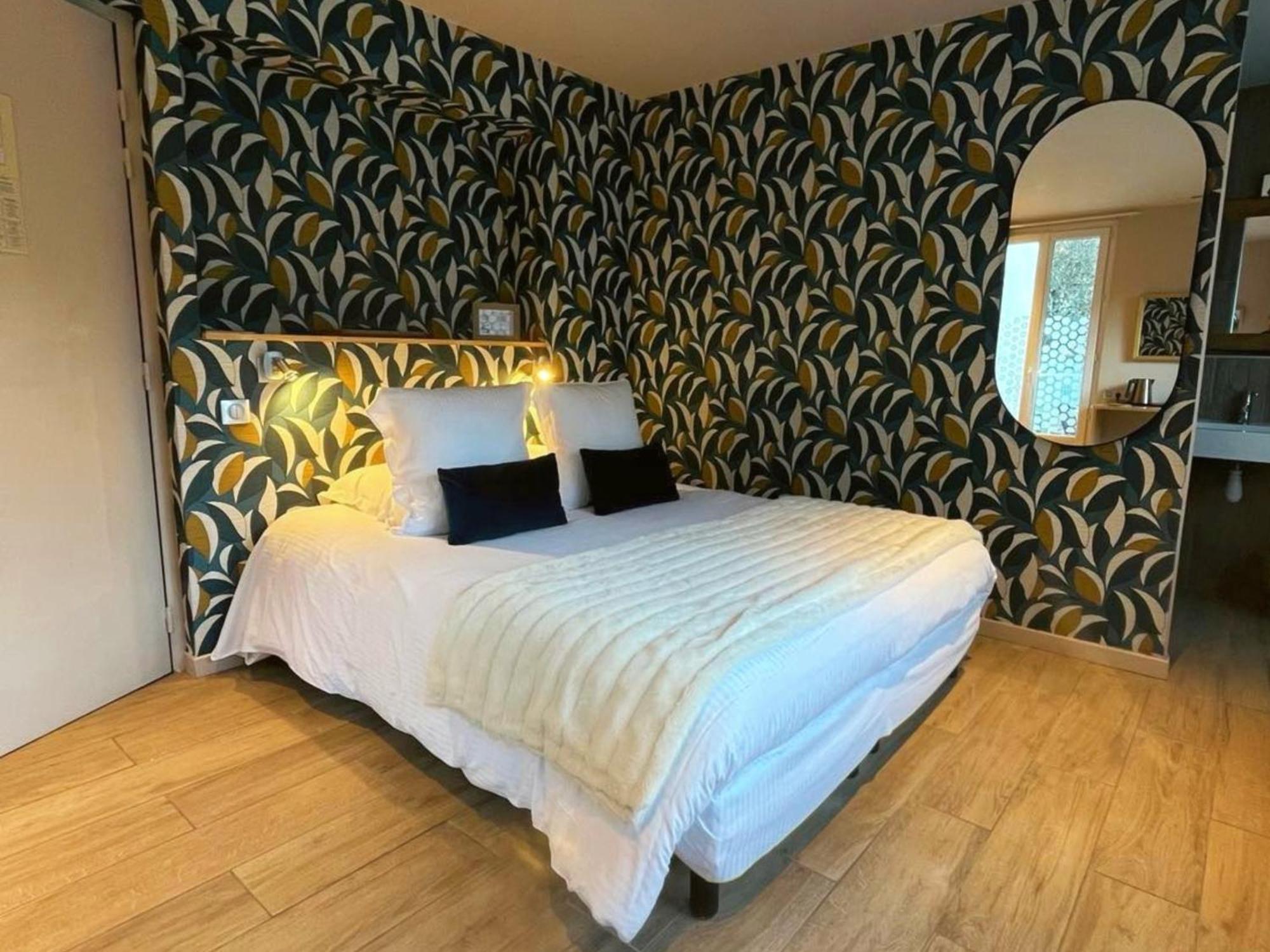 Hotel La Rencluse Saint-Mamet Εξωτερικό φωτογραφία
