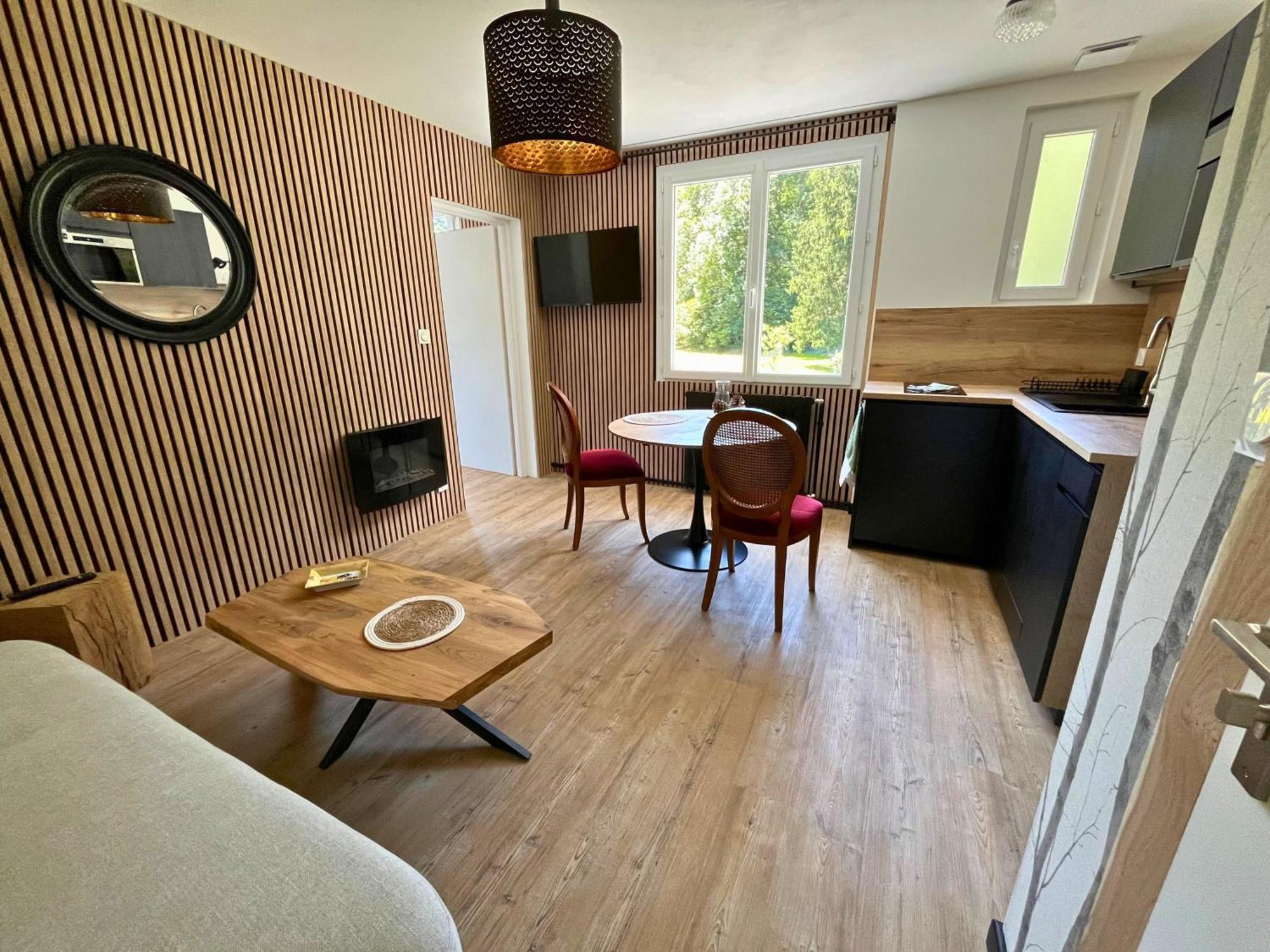 Hotel La Rencluse Saint-Mamet Εξωτερικό φωτογραφία