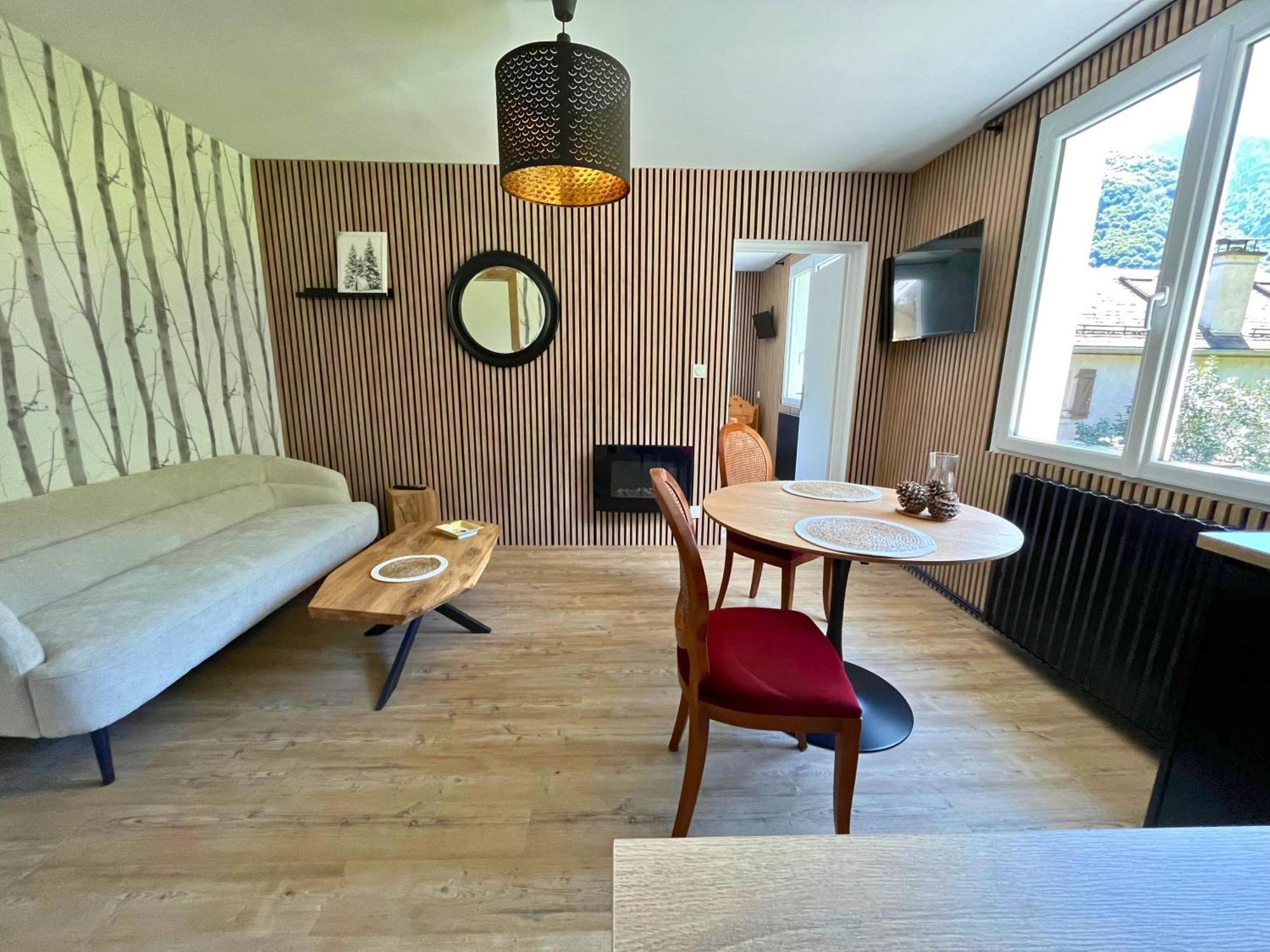 Hotel La Rencluse Saint-Mamet Εξωτερικό φωτογραφία