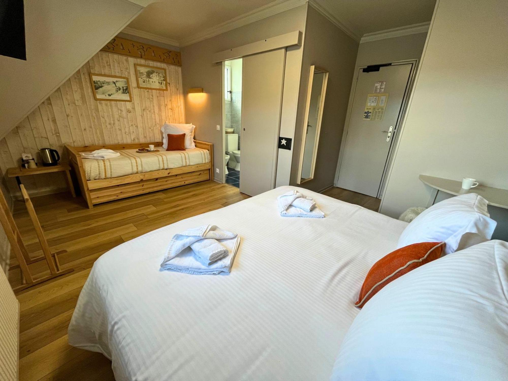 Hotel La Rencluse Saint-Mamet Εξωτερικό φωτογραφία