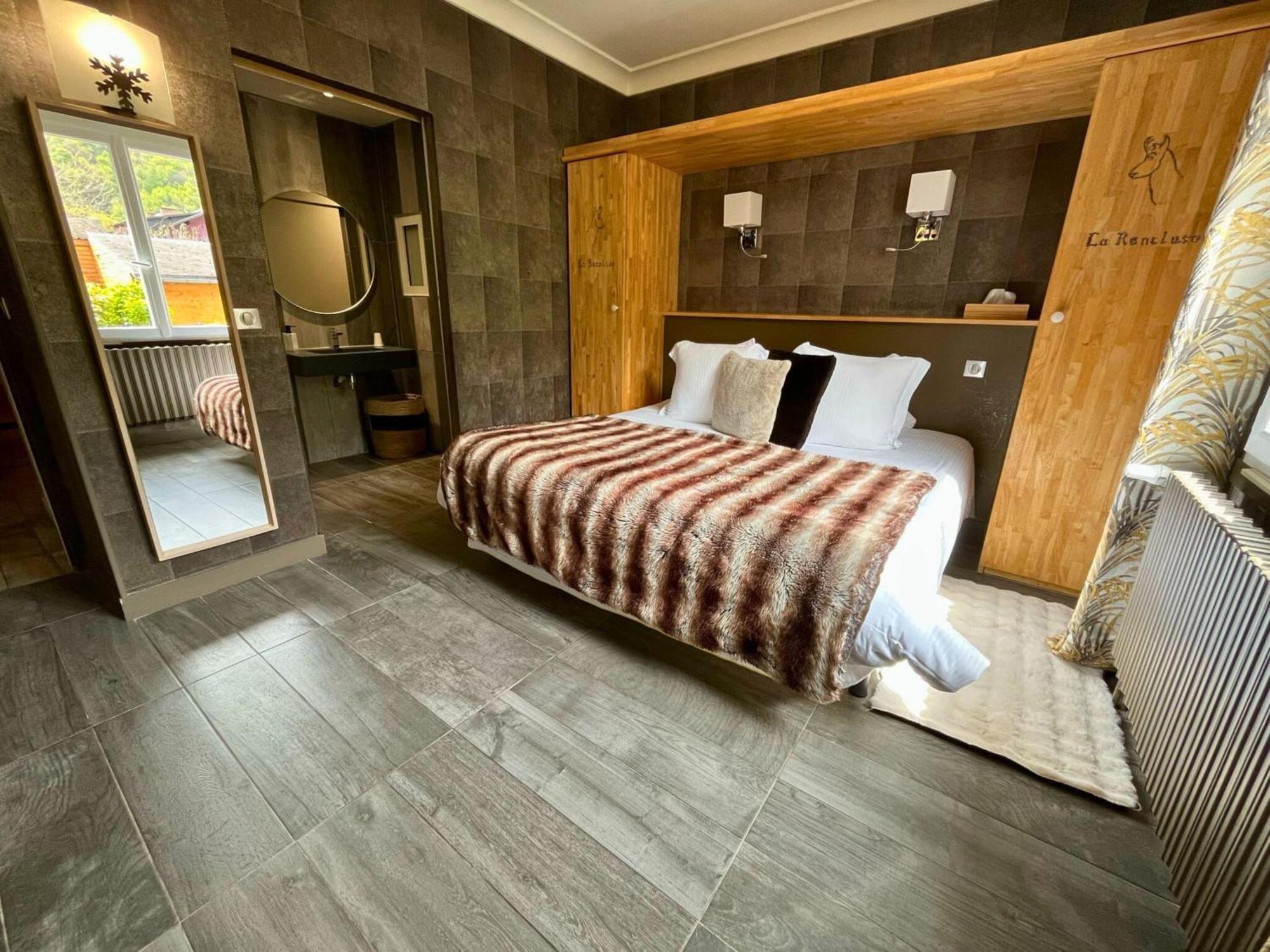 Hotel La Rencluse Saint-Mamet Εξωτερικό φωτογραφία